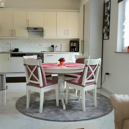 Apartment Grazia Pola Esterno foto
